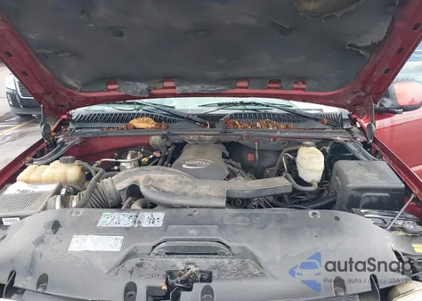 2003 GMC Yukon Xl 1500 Denali из США, поврежденный, VIN 1GKFK66U33J231883